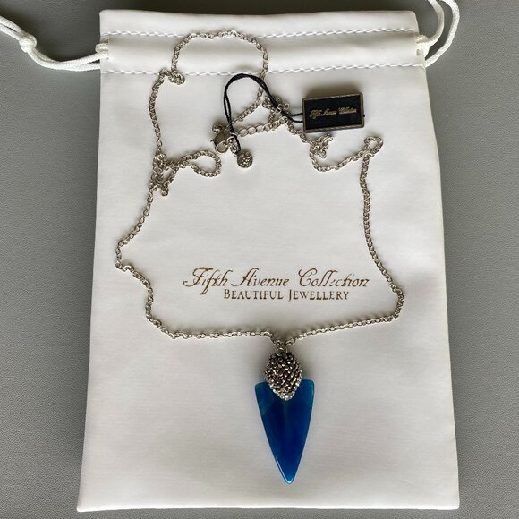 FAC Arrowhead Natural Blue Agate Gemstone Necklace - Picture 2 of 6